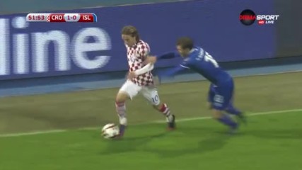 Модрич в игра за Хърватия, въпреки възраженията на Зидан