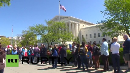 USA: Fierce rival protests as US Supreme Court discusses same-sex marriage