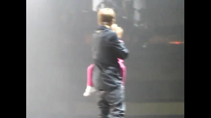 Justin Bieber и сестричката му