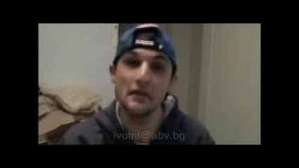 7 - te dvoiki mnogo smqh