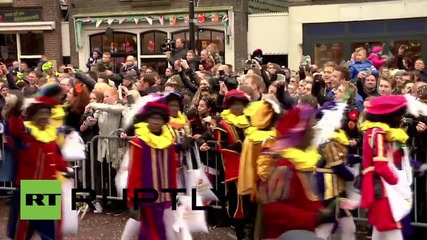 Netherlands: 'Racist' Black Pete and Sinta Klass parade divides Meppel