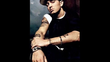 Честит рожден ден Eminem !! 39 години слава!