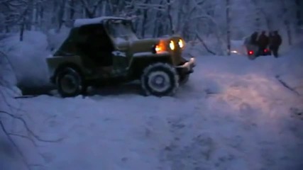 Затънали в снега Лада Нива 