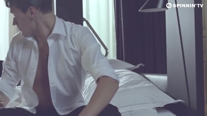Avicii - Fade Into Darkness 2011 (hq)
