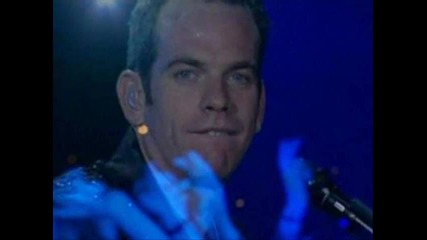 Garou - What s the time in Nyc + Превод 