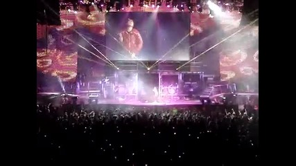 Публиката полудя! ;d Justin Bieber - Baby ( San Diego Live ) 