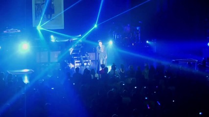 Adam Lambert - Sleepwalker (glam Nation Live)