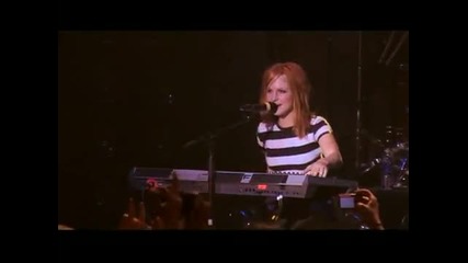 Paramore- The Final Riot! Live In Chicago Track 7