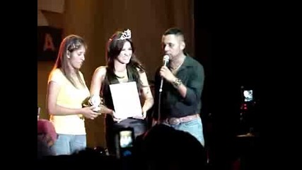 Maite Perroni La Reina De El Carnaval Carolina