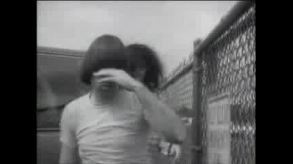 Ramones - I Wanna Live