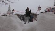 Рекорден снеговалеж в Москва, преспите са близо 35 см