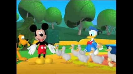 Donald and his ducks - Mickeys Big Splash 
