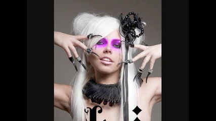 Kerli - Shes In Parties