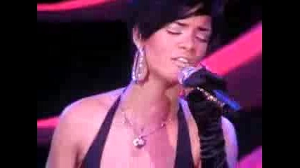 Rihanna - Hate That I Love U (live @ Riga)