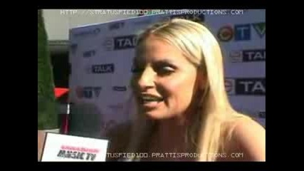 Trish Stratus On Canadamusictv