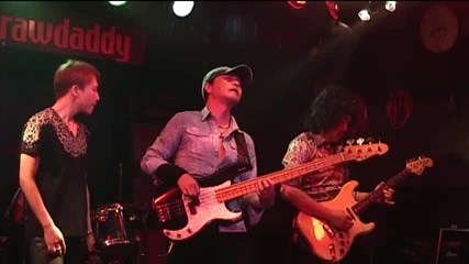 Utr - A Light In The Black - Rainbow Cover