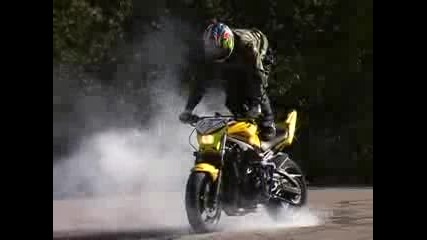 Moto Extreme Stunt worldwhide Best wheelie paleji burnout 