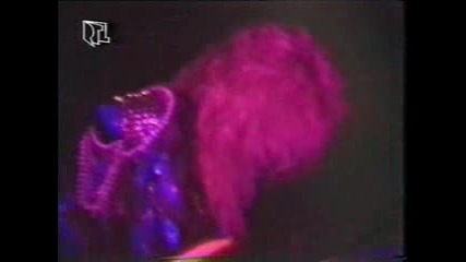 Vixen - I Want You To Rock Me (live 1989)