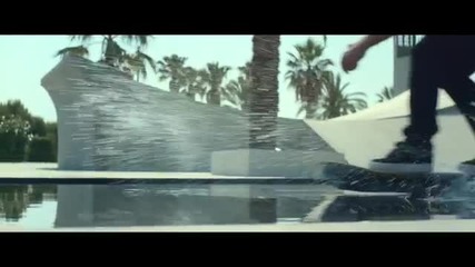 Lexus създаде летящ скейтборд