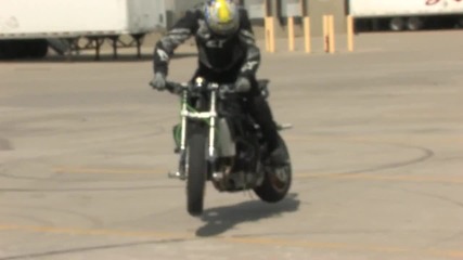 (motorcycle Stunts) 