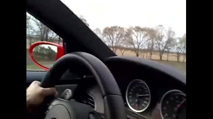 Bmw M6 вдига 332 km/h 