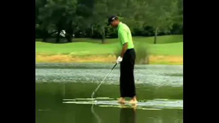 Tiger Woods Ходи По Вода!