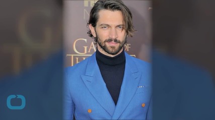 Game of Thrones' Michiel Huisman Shirtless and Wet Opposite Blake Lively in The Age of Adaline