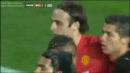 Dimitar Berbatov assists Cristiano Ronaldo