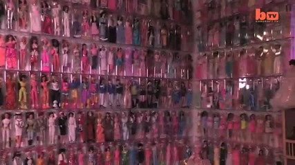 Най- голямата колекция от кукли Барби, повече от 2000 бр.