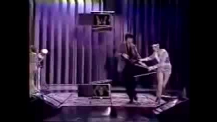 david copperfield dividing a lady 