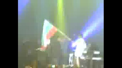 Невероятно! Snoop Dogg С Българското Знаме и Тениска на Бербатов