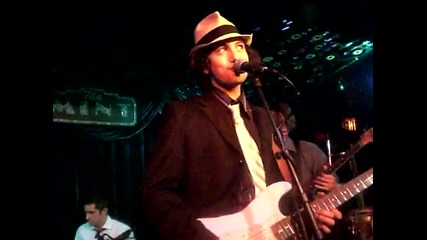 100 Monkeys - Jello[1]