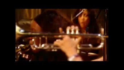 Beyonce - Deja Vu (live at T4 Special) 