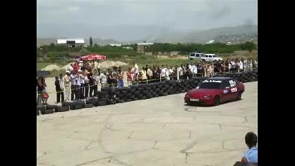 Honda Civic Vs Vaz 2101 drag racing armenia 