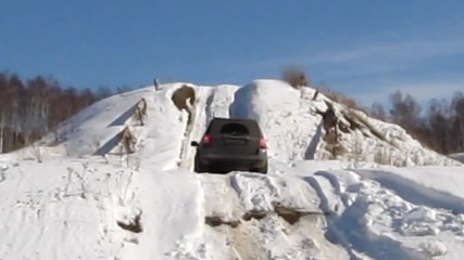 Land Rover Freelander 2 тест на сняг