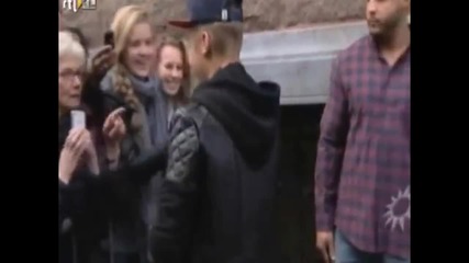 Justin Bieber leaving his hotel in Amsterdam 04-13-2013