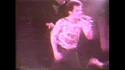 Dead Kennedys - California Uber Alles