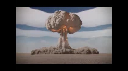 Ядрена експлозия на забавен кадър