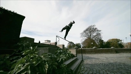 The World's Best Parkour and Freerunning 2012