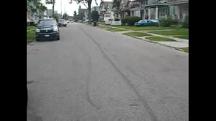 Burnout on a custom 300 gsxr 1000 (hq) 