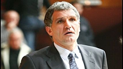 Сашо Везенков