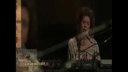 Imogen Heap - Hide Seek