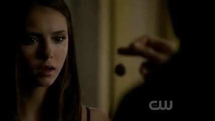 (2x08) - I love you, Elena scenes