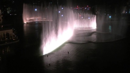 Бурж Дубай - Невероятни ефекти от фонтани. 