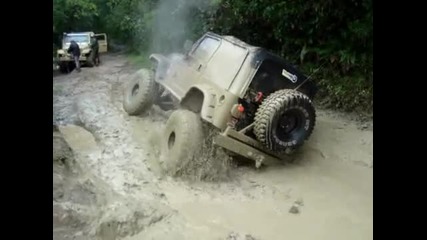 Jeep Wrangler empinando (tj standing on tip-toe)