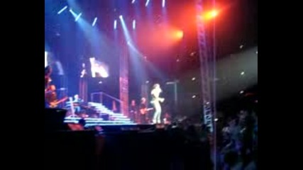 Laura Pausini - Unemergenza damore - На живо от Рим 15.03.2009