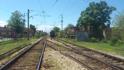 45 187 прави маневра