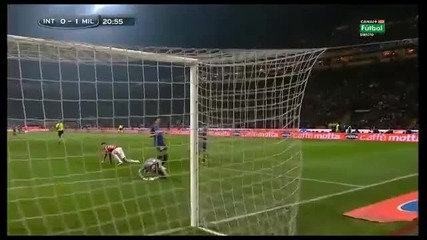 Гол на Stephan El Shaarawy срещу Интер /интер 1-1 Милан/