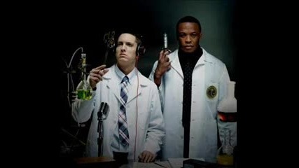 Незаменима по рода си ~ Eminem - I Need A Doctor (feat.dr.dre) 