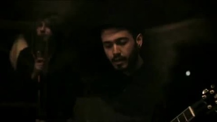 Kids In Glass Houses - Matters At All (official Music Video) 